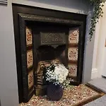 Hartoft St - 2 Bed Near River بيت للعطل يورك