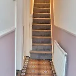 Hartoft St - 2 Bed Near River Casa de Férias *