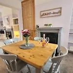 Casa de Férias Hartoft St - 2 Bed Near River *