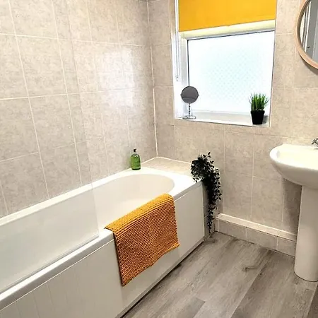 Hartoft St - 2 Bed Near River * Γιορκ